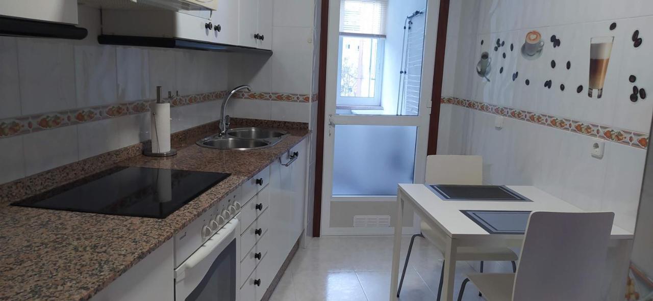 Moderno Y Luminoso 2 Dormitorios Con Todas Las Comodidades En Pontevedra Ciudad Buitenkant foto