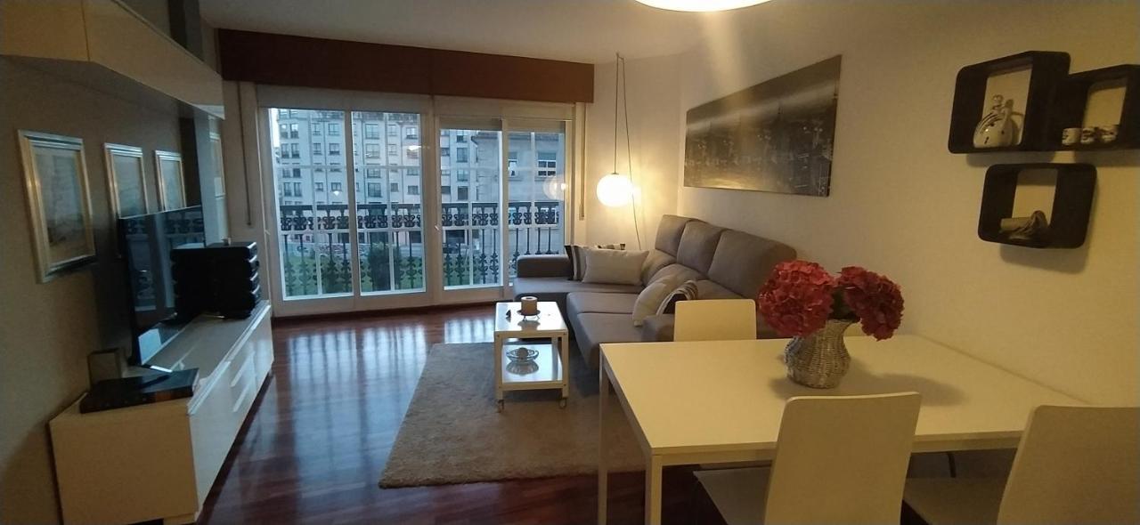 Moderno Y Luminoso 2 Dormitorios Con Todas Las Comodidades En Pontevedra Ciudad Buitenkant foto